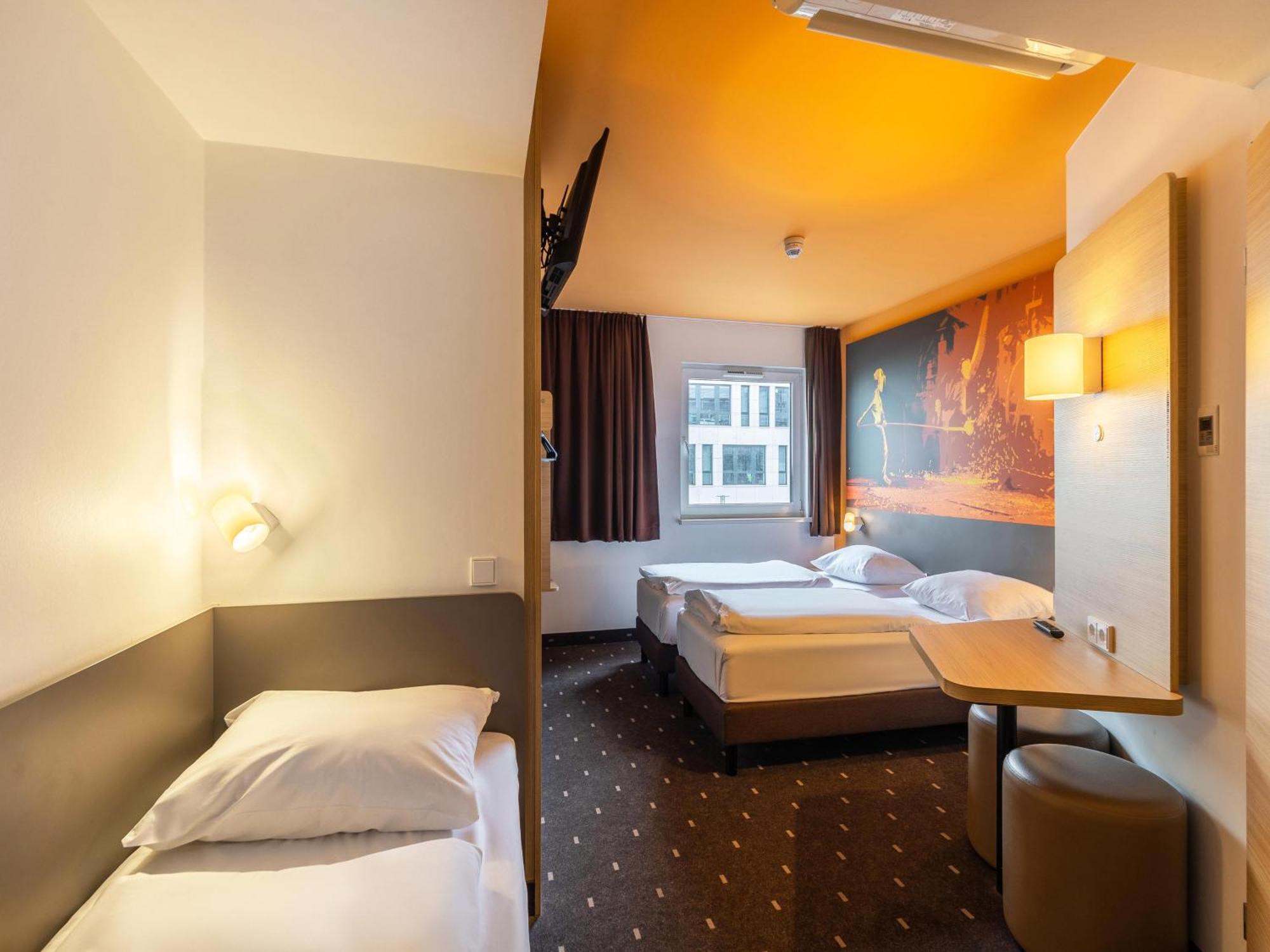 B&B Hotel Essen-City Exterior photo