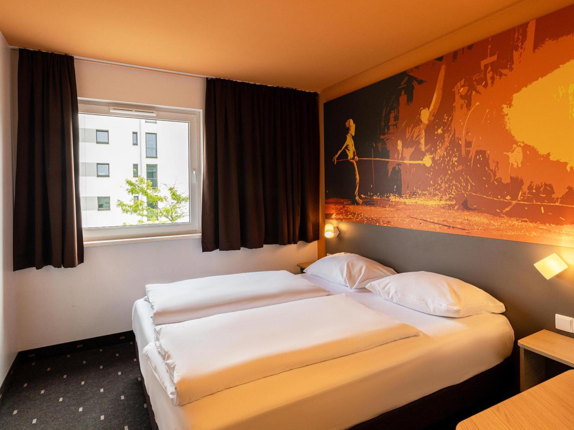 B&B Hotel Essen-City Exterior photo