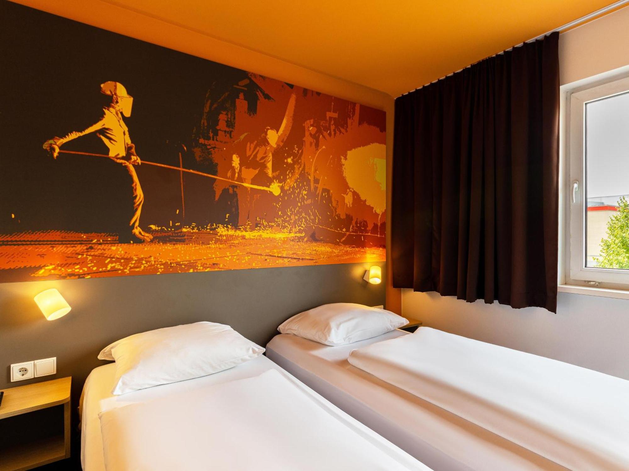 B&B Hotel Essen-City Exterior photo
